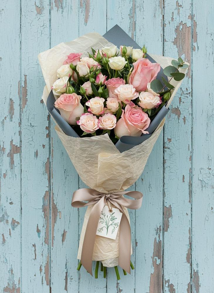 Букет цветов из: Розы в Новокуйбышевске Самарская область