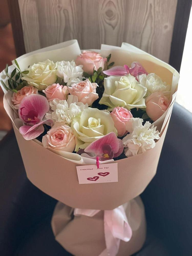 Букет цветов из: Орхидеи, Розы и Гвоздики в Новокуйбышевске Самарская область