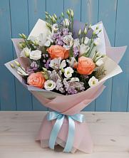Букет цветов из:  Лизиантусы, Розы, Альстромерии и Гипсофила в Новокуйбышевске Самарская область