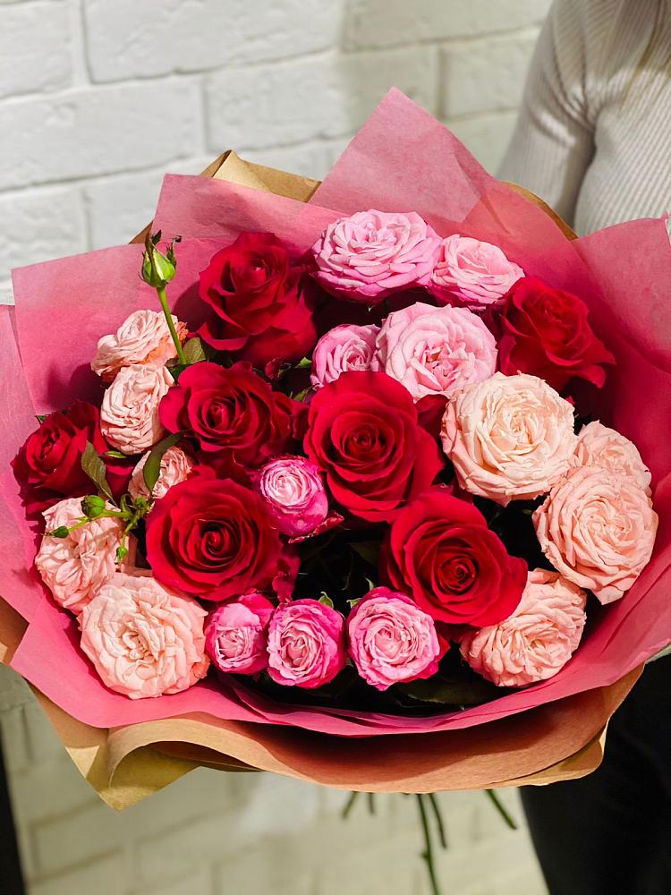 Букет цветов из: Розы в Новокуйбышевске Самарская область