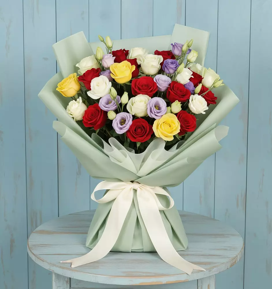 Букет цветов из: Розы в Новокуйбышевске Самарская область