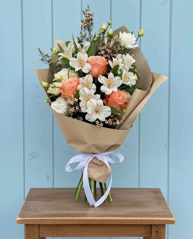 Букет цветов из: Альстромерии, Лизиантусы, Розы и Хризантемы в Новокуйбышевске Самарская область