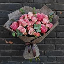 Букет цветов из:  Розы в Новокуйбышевске Самарская область